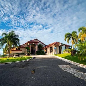 Hacienda El Jibarito 3*, San Sebastián Puerto Rico